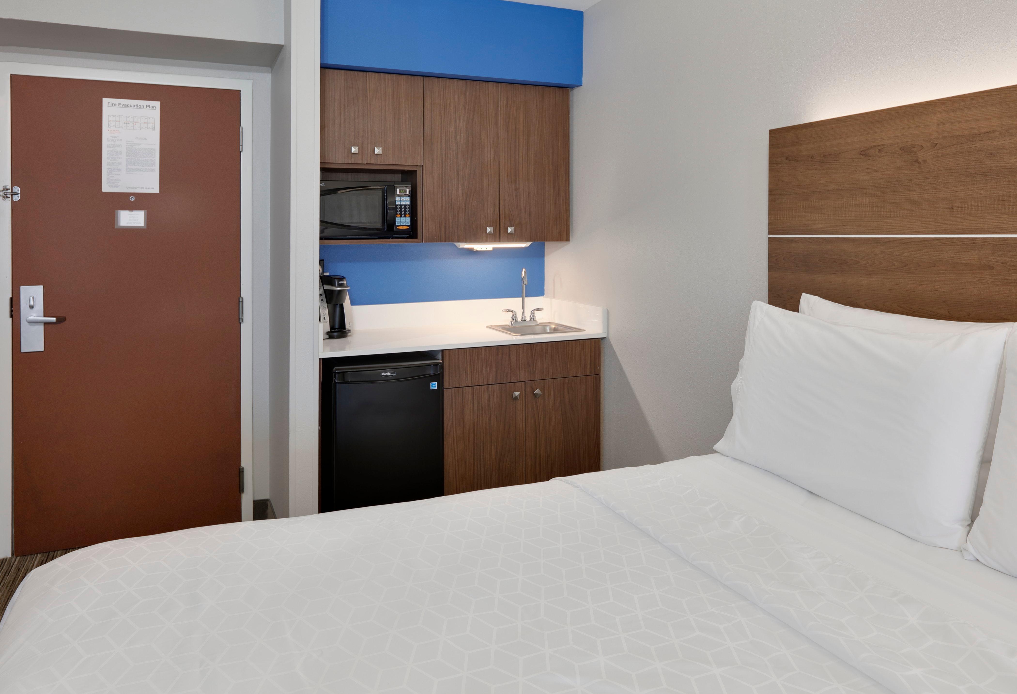 Holiday Inn Express & Suites Irving Conv Ctr - Las Colinas By Ihg Экстерьер фото