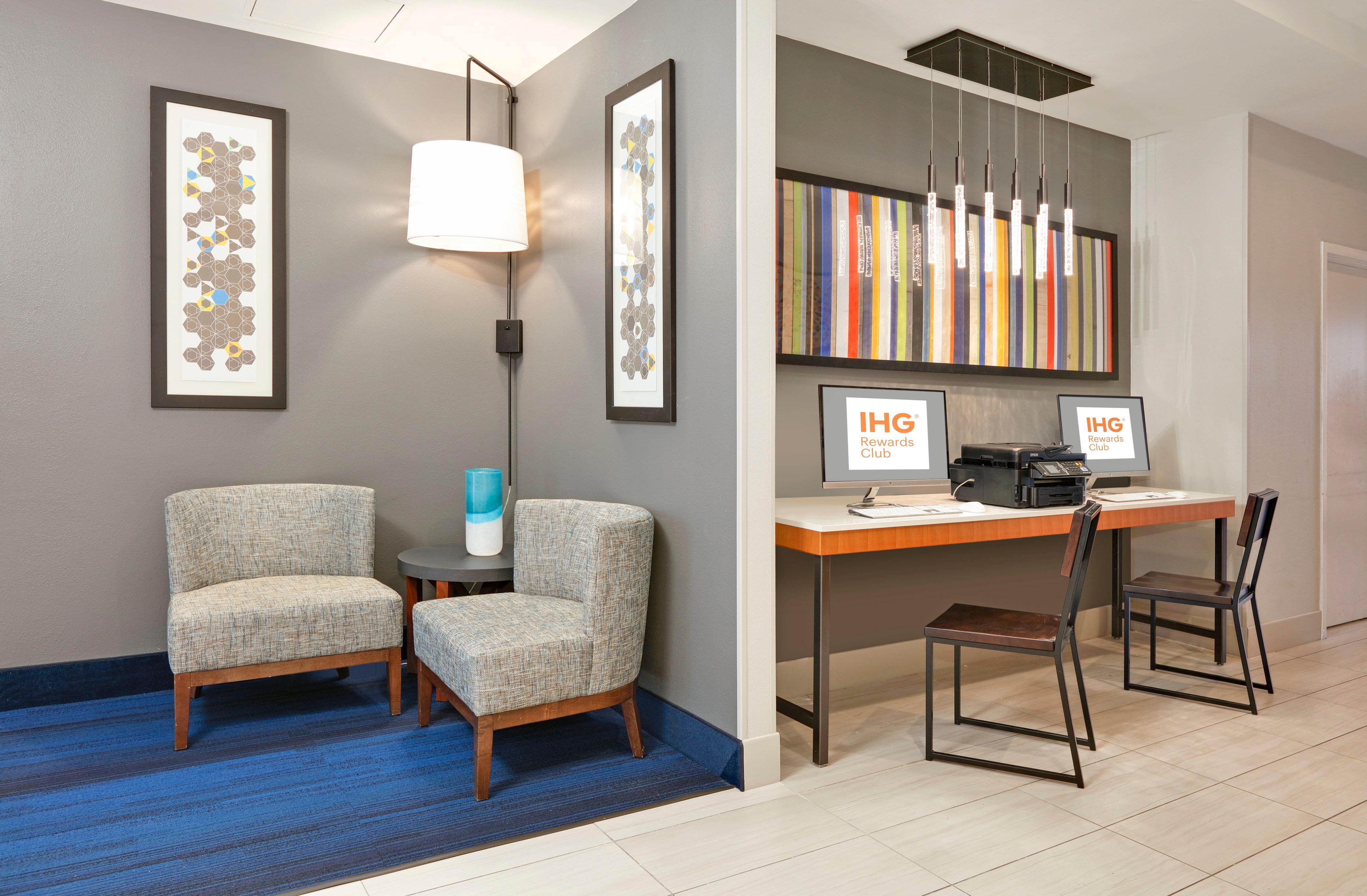 Holiday Inn Express & Suites Irving Conv Ctr - Las Colinas By Ihg Экстерьер фото