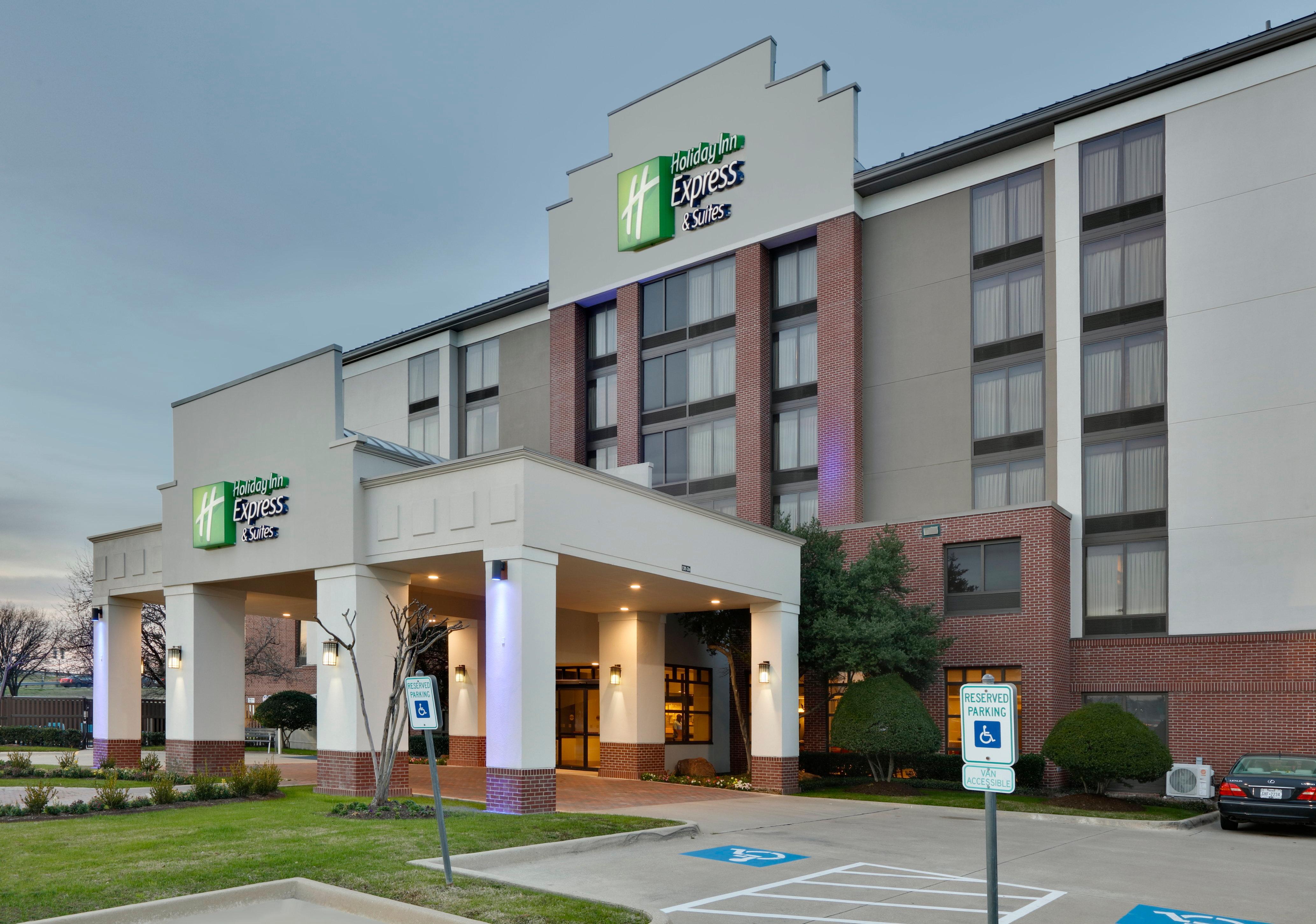 Holiday Inn Express & Suites Irving Conv Ctr - Las Colinas By Ihg Экстерьер фото